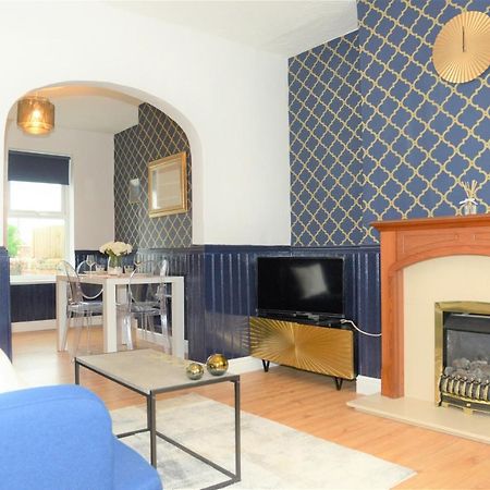 Florence House Villa Wrexham Eksteriør bilde
