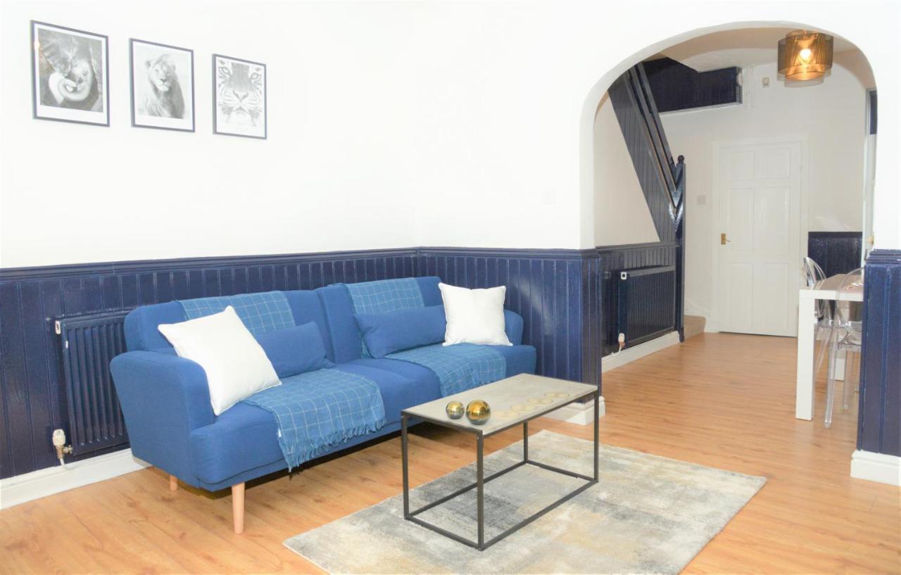 Florence House Villa Wrexham Eksteriør bilde