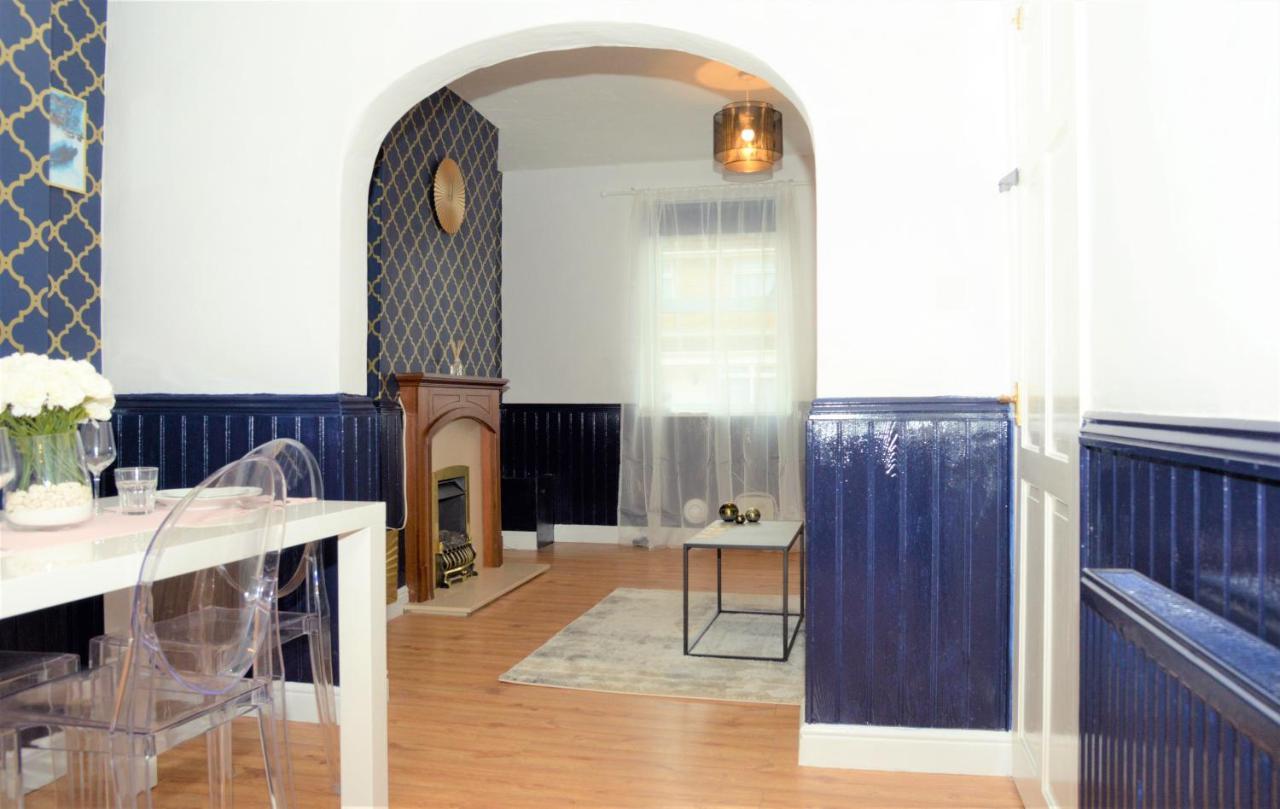 Florence House Villa Wrexham Eksteriør bilde