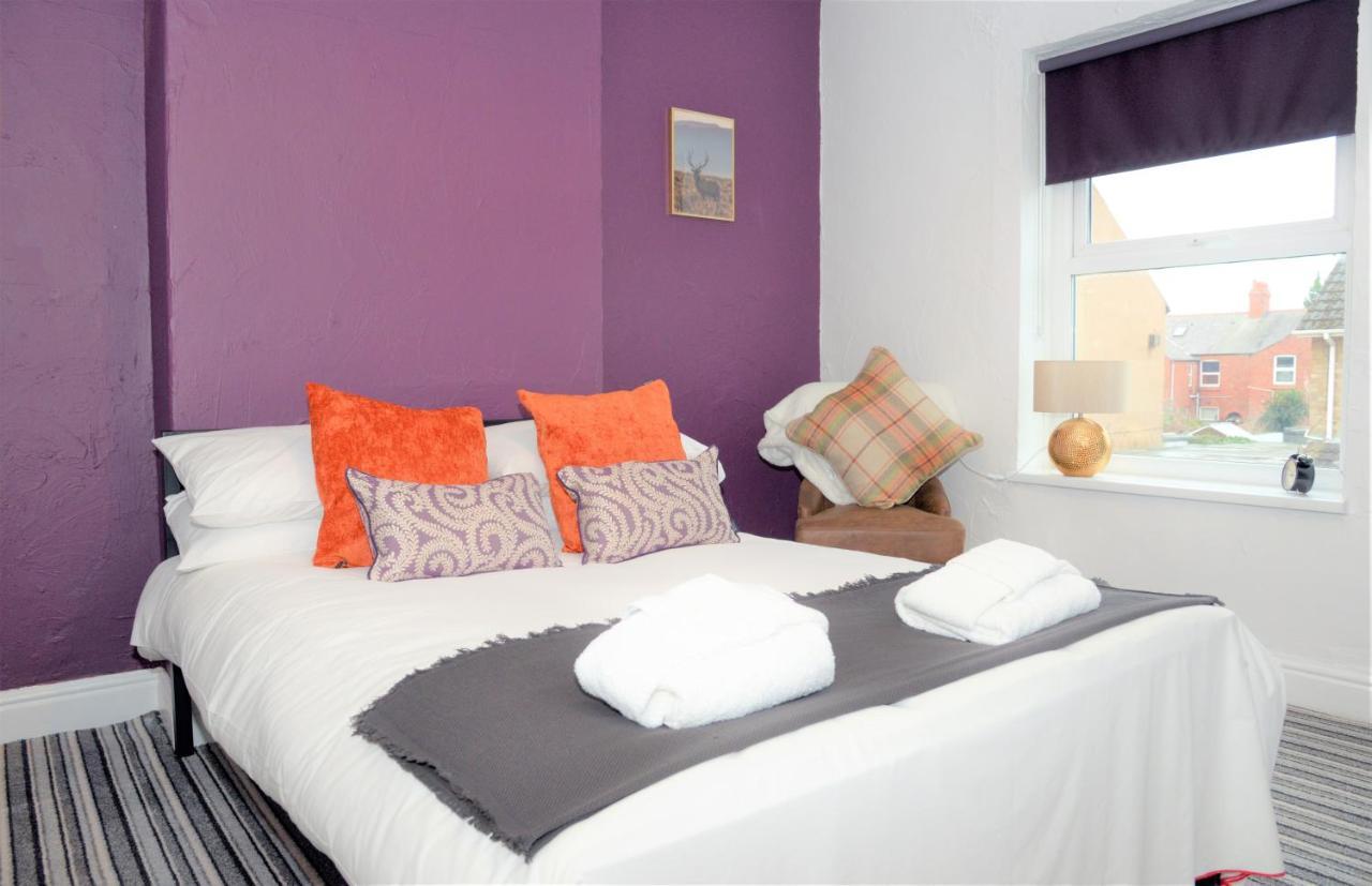 Florence House Villa Wrexham Eksteriør bilde